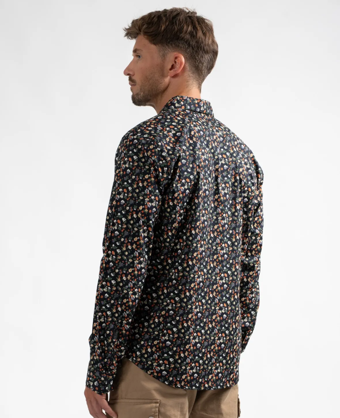 Sun Valley Aesta Noir Shop