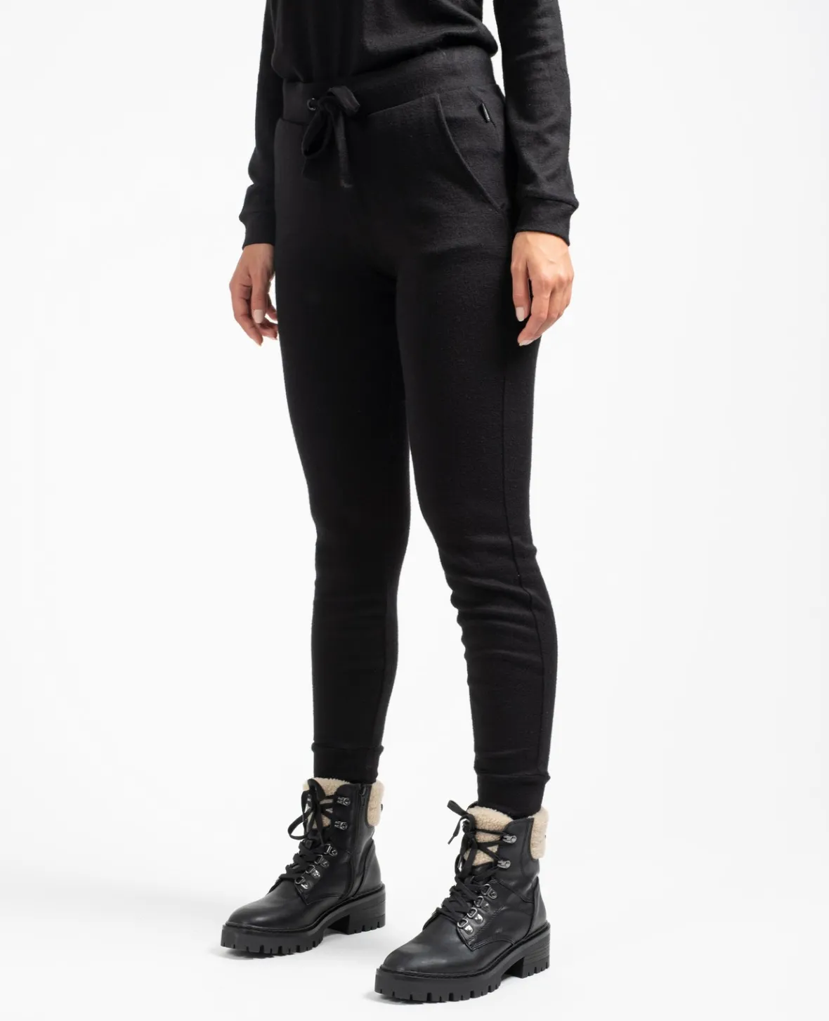 Sun Valley Dejura Noir Store