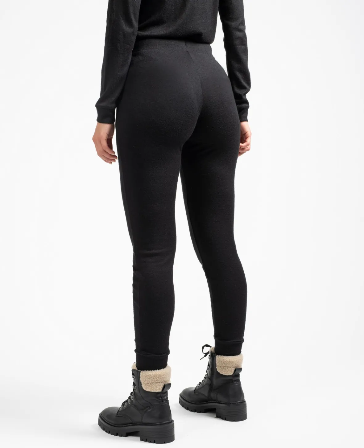 Sun Valley Dejura Noir Store