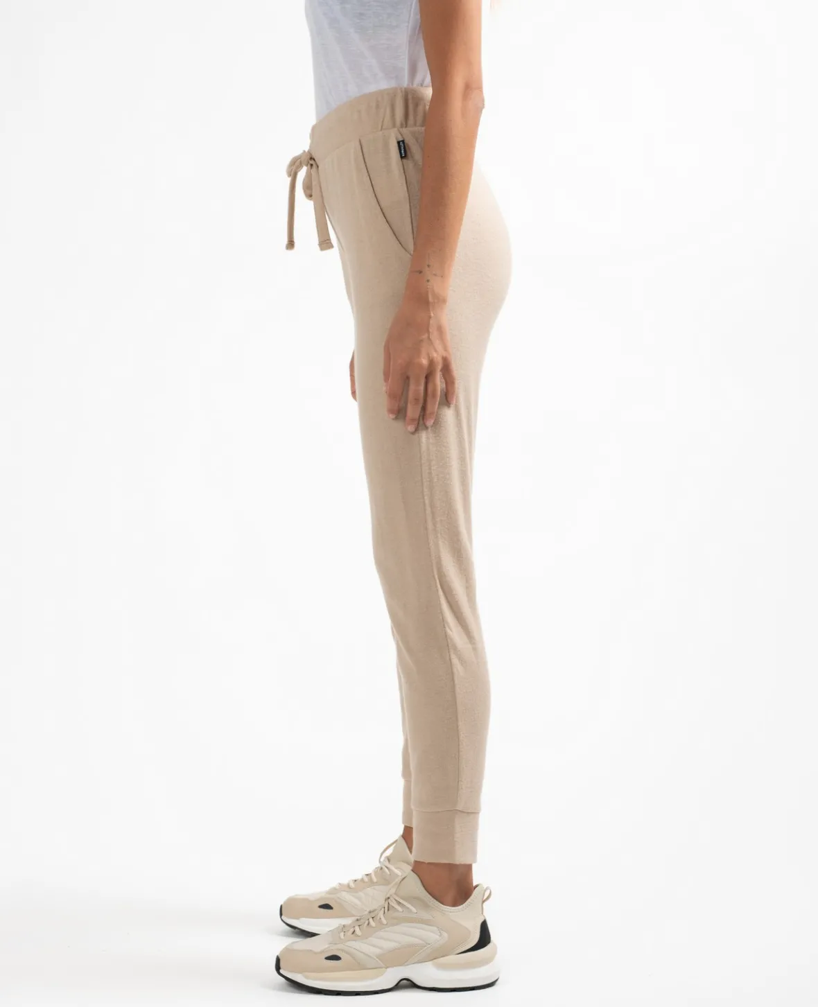 Sun Valley Dejura Sable New