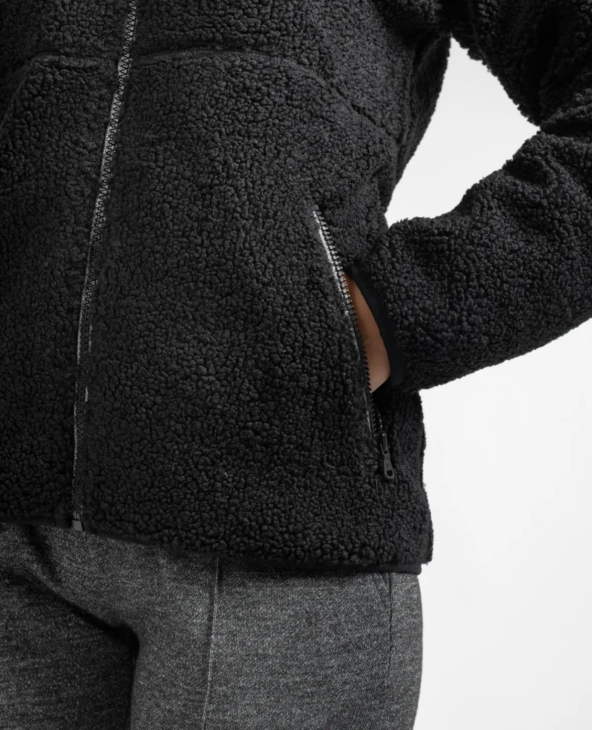 Sun Valley Dingbo Noir Flash Sale