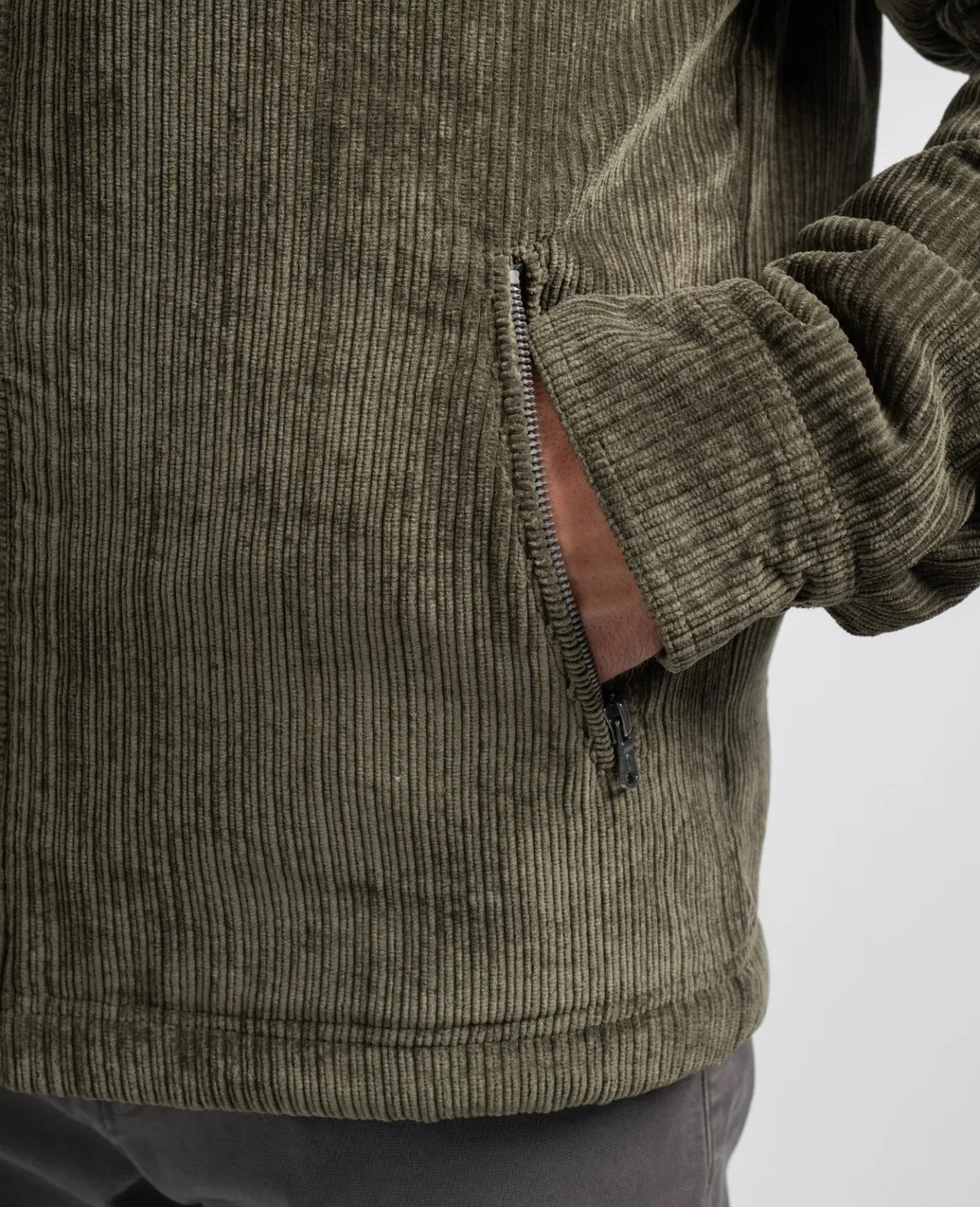 Sun Valley Erol Kaki Online