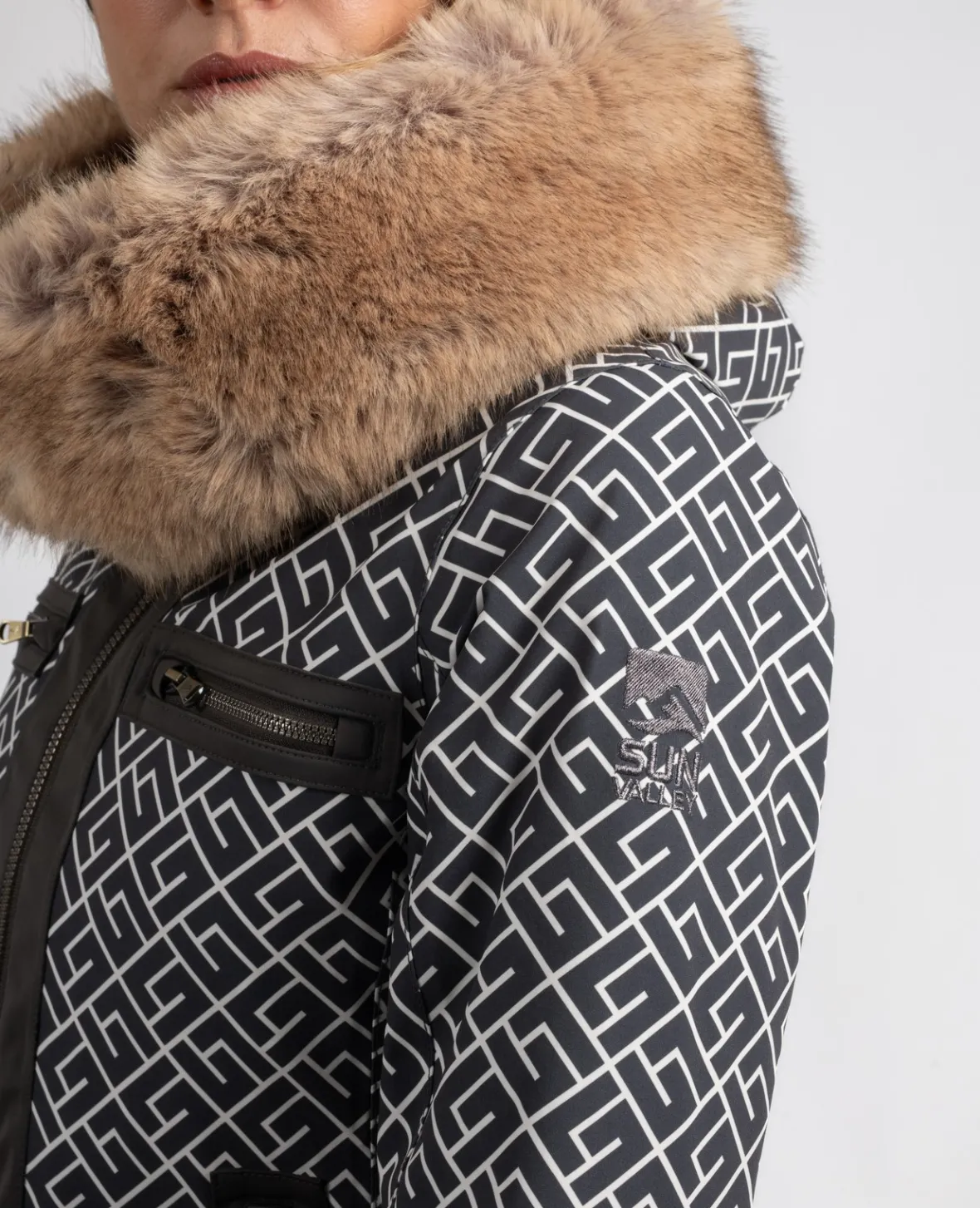 Sun Valley Kholl Caviar Outlet