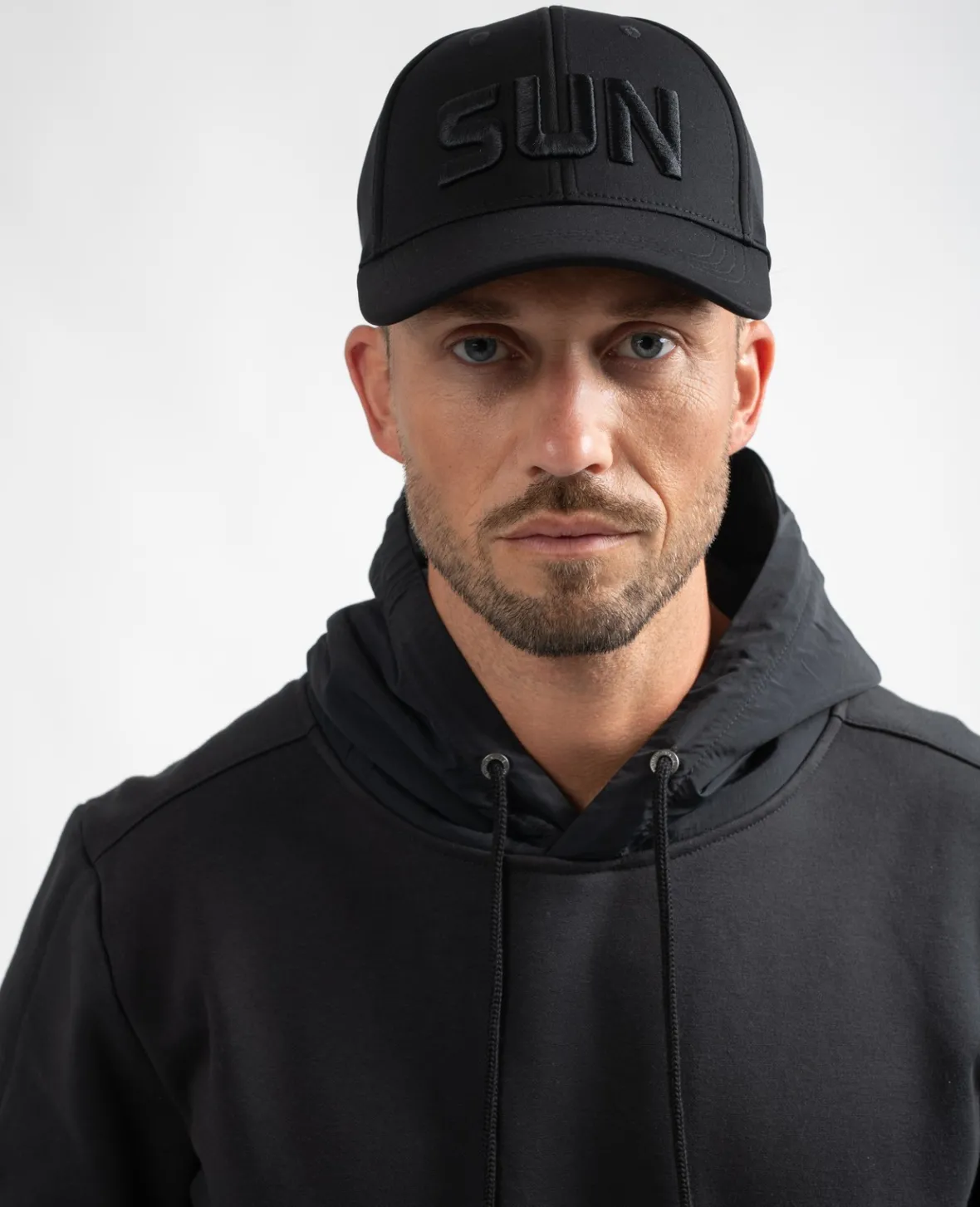 Sun Valley Qharo Noir Best