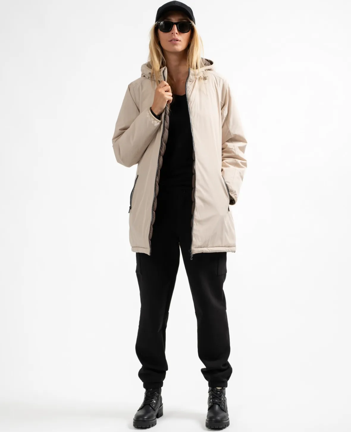 Sun Valley Yattax Sable Hot