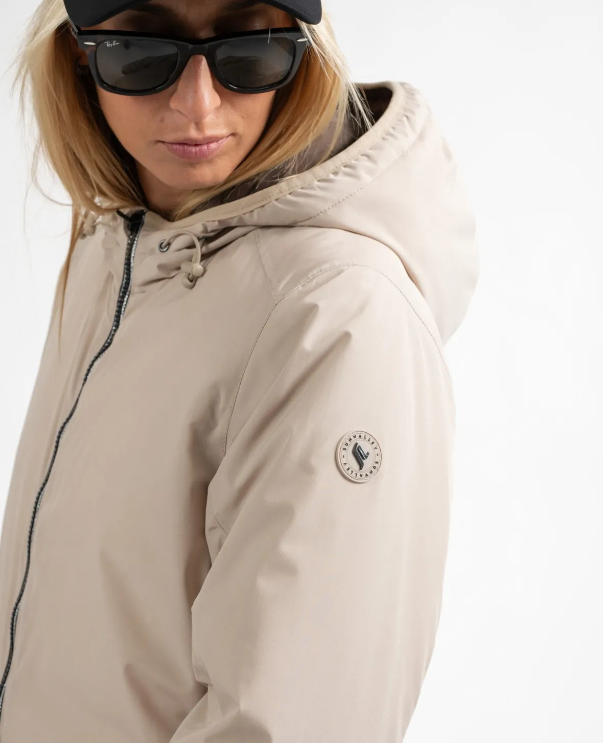 Sun Valley Yattax Sable Hot